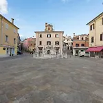 Apartma Downtown Spacious With Balcony - Two Bedroom With Balcony Koper