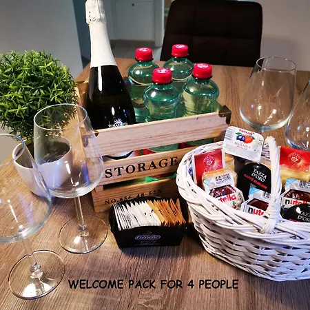 Lejlighed Downtown Spacious With Balcony - Two Bedroom With Balcony *