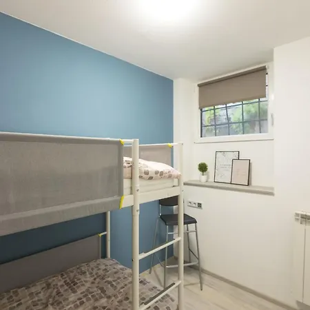 Downtown Spacious With Balcony - Two Bedroom With Balcony * Koper