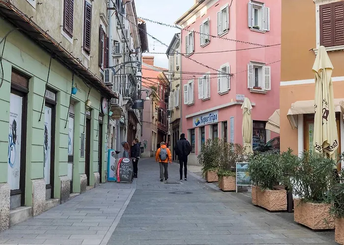 Apartamento Downtown Spacious With Balcony - Two Bedroom With Balcony